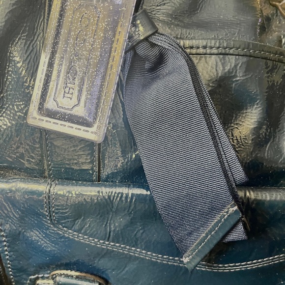 Coach Poppy Navy Blue Rare Hobo Bag with Both Tags - Picture 6 of 8